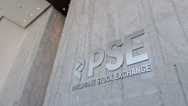 PSEI INCHES LOWER AS INFLATION HITS SIX-MONTH HIGH